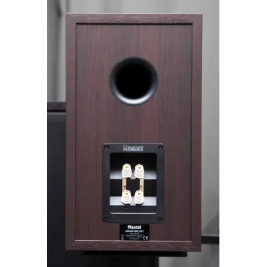 Полочная акустика Magnat Signature 503 black
